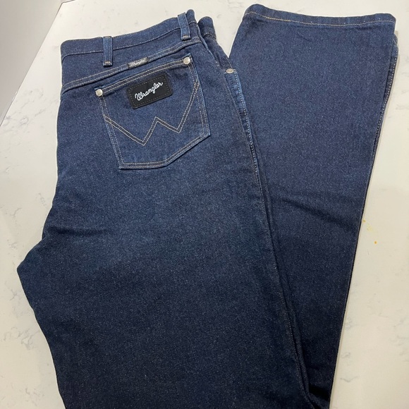 Wrangler Blue Straight Jeans Classic Style - Picture 8 of 12
